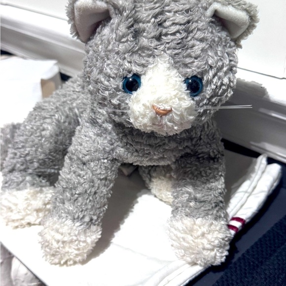 🐾 Vintage Rare 1990's GUND Bootsie the Cat (Gray and White Plush Toy) 🐾 - Picture 4 of 16